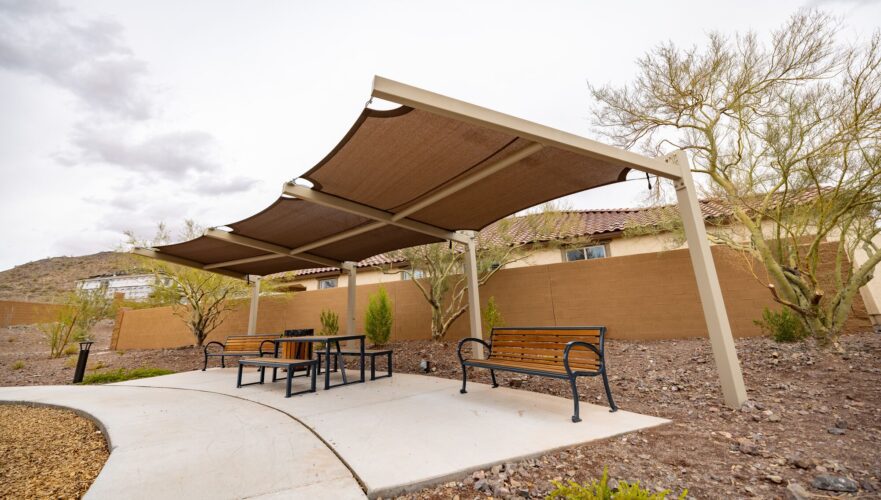 Shade covering park amenities, benches and trashcans in Peoria, AZ